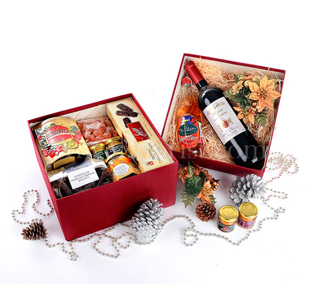24104- Lolly Tower Christmas Hamper