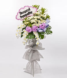 Funeral Wreaths: Angelic