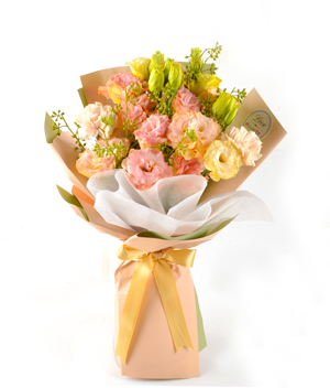 Birthday Bouquet: Champagne Beauty