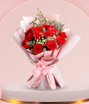 Hand Bouquet: Hugs And Love
